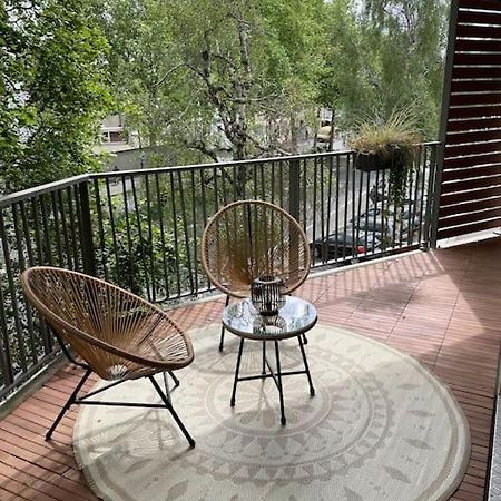 Superbe Appartement En Residence Avec Parking Le Mans Exterior photo